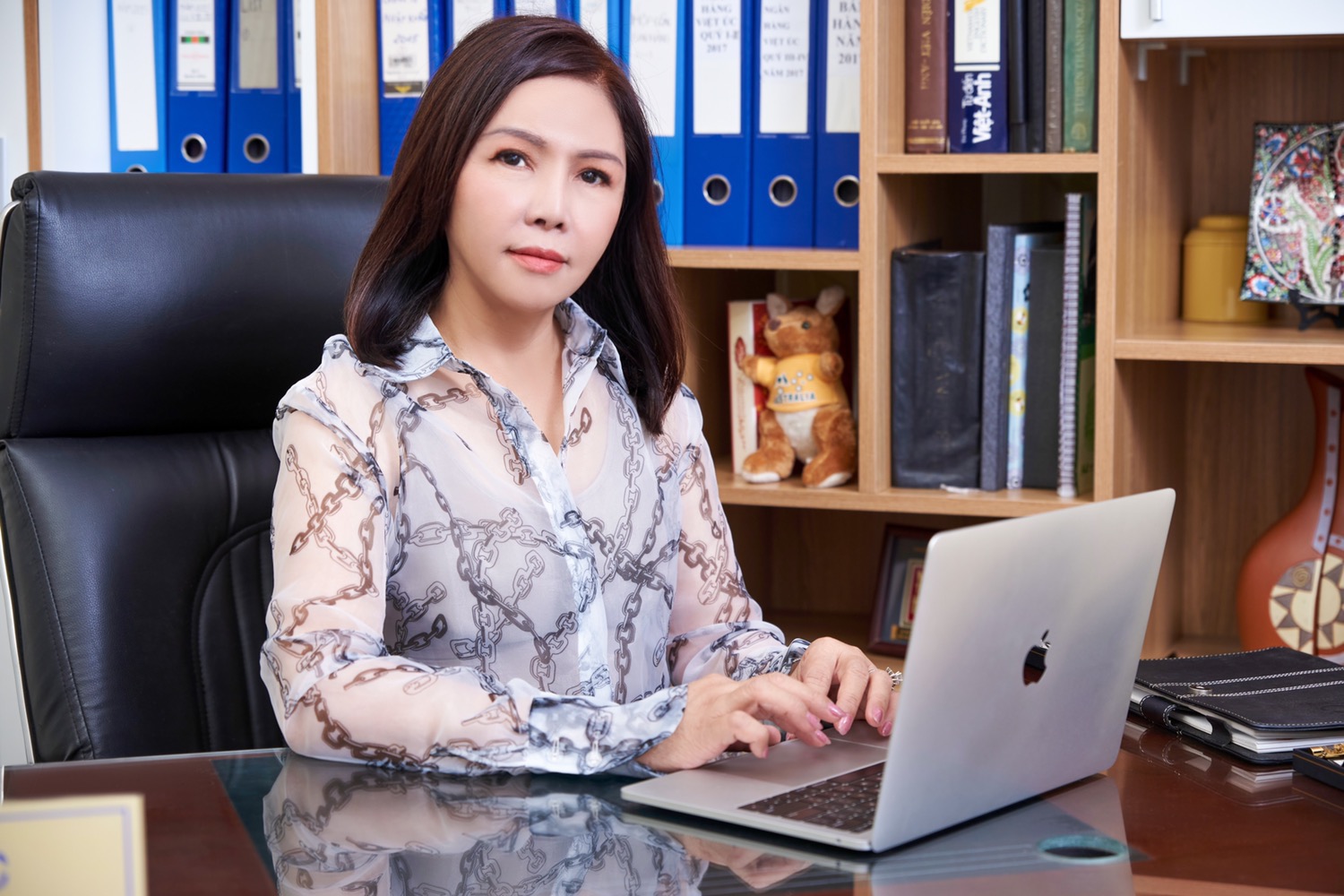 CÔNG TY CỔ PHẦN ĐẦU TƯ XUẤT NHẬP KHẨU VIỆT ÚC